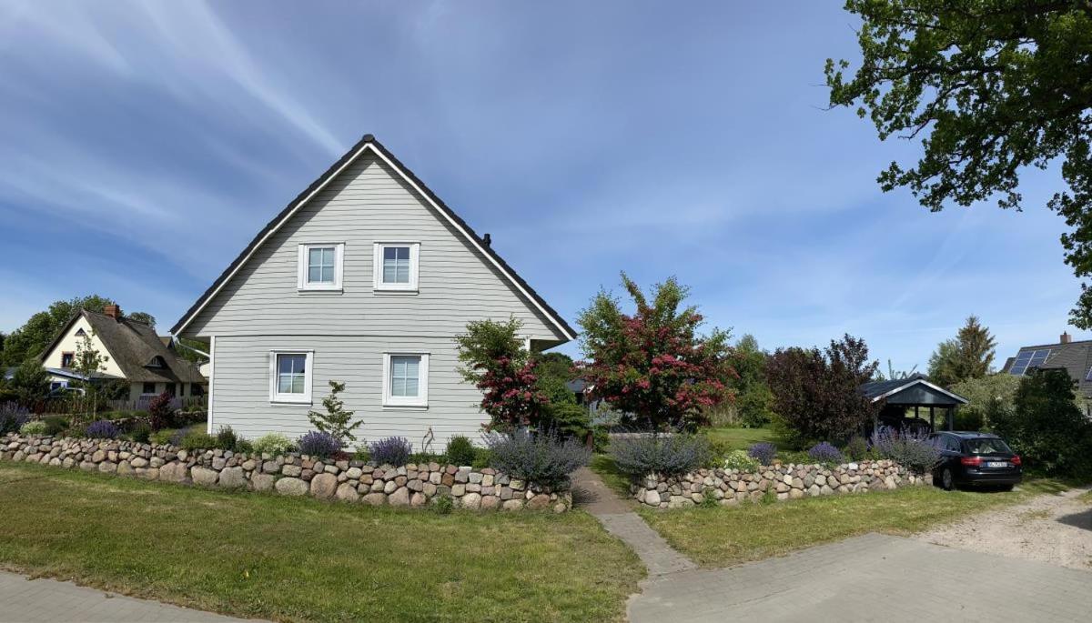 Hus Hygge Villa Born Exteriör bild